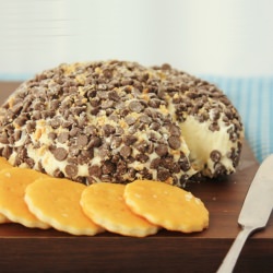 Cookies and Cheesecake Ball - Recipe photo by LilaLoa