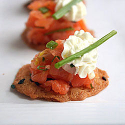 Smoked Salmon Crisps - Recipe photo by lisamichele