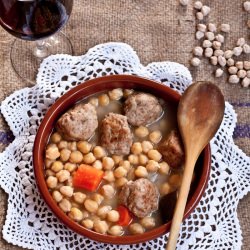Chickpea Stew - Recipe photo by lovelycookingdays