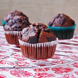 Chocolate Chocolate Chip Muffins - Recipe photo by Valen