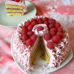 Lemon Raspberry Cake - Recipe photo by butterchantilly