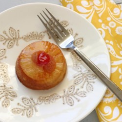 Mini Pineapple Upside Down Cakes - Recipe photo by susiehomemaker