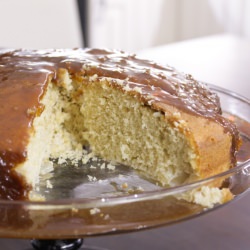 Apple Cake w/ Toffee Sauce - Recipe photo by cafelula