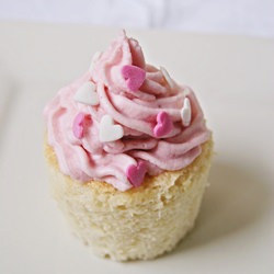 Angel Food Cupcakes - Recipe photo by Valen