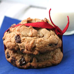 Chocolate Chip Walnut Cookies - Recipe photo by lisamichele