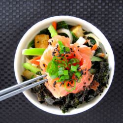 Sesame Somen with Veggies - Recipe photo by SaborEats