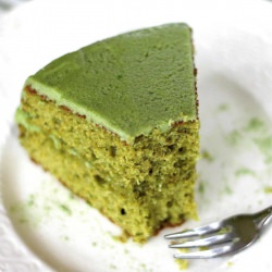 Matcha Cake w/ Frosting - Recipe photo by dessertswithbenefits