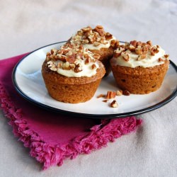 Carrot "Cupcake" Muffins - Recipe photo by its not easy eating green