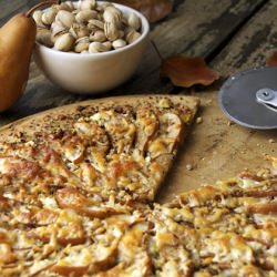 Pear, Goat Cheese & Pistachio Pizza - Recipe photo by savourthesenses