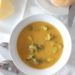 Cheese and Broccoli Soup - Recipe photo by Warm Snug Fat