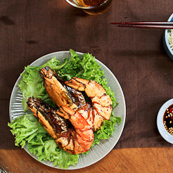 Garlic Pan-fried Giant Prawns - Recipe photo by smokywok
