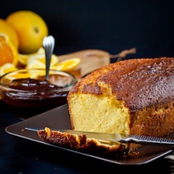 Orange Scented Olive Oil Cake - Recipe photo by delicieux
