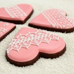 Pretty Lace Valentine's Cookies - Recipe photo by sweetsugarbelle
