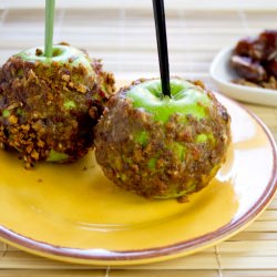 Raw Caramel Apples - Recipe photo by Cucina Libera