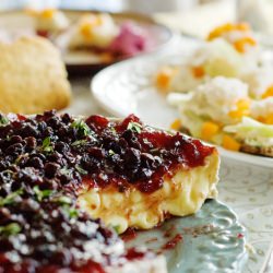Cranberry Topped Brie - Recipe photo by sneige
