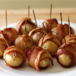 Bacon-Wrapped Potato Bites - Recipe photo by lilylynn15