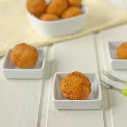 Sobrasada and Cheese Croquettes - Recipe photo by Gastroadikta