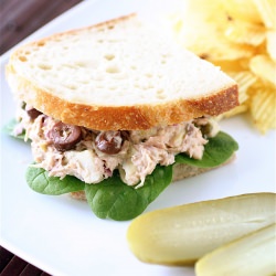 Mediterranean Tuna Salad - Recipe photo by Shanon