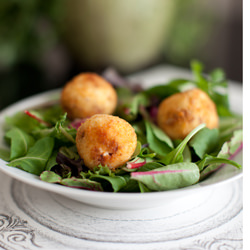 Salad w/ Fried Goat Cheese - Recipe photo by annacostafood
