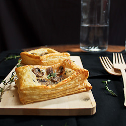 Savory Mushroom Puffs - Recipe photo by smokywok