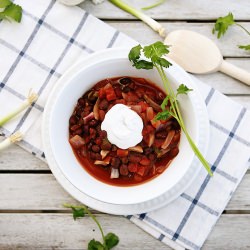 Vegan Black Bean Chili - Recipe photo by sunnyvegan