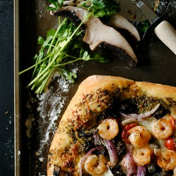 Shrimp, Pesto & Mushroom Pizza - Recipe photo by HowToSimplify