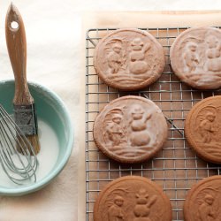 Soft Glazed Gingerbread Cookies - Recipe photo by dolcettoconfections