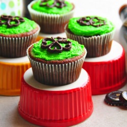 Beery Cupcake and Boozy Frosting - Recipe photo by kitchenkemistry