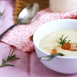 Celery Root, Leek and Almond Soup - Recipe photo by robinia