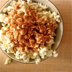 Cinnamon Sugar Popcorn - Recipe photo by veggiewonder