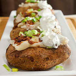 Stuffed Baked Potato - Recipe photo by Poormet