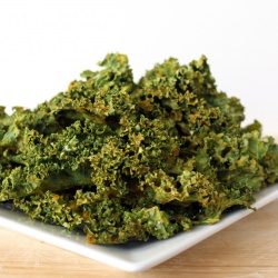 Kale Chips - Recipe photo by j3nn.net