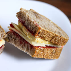 Tempeh Sandwich - Recipe photo by PBSFood