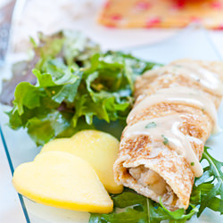 Prawn Crepes w/ Mango Sauce - Recipe photo by gasparzinha