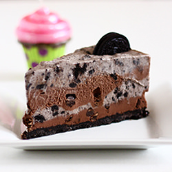 Layered Frozen Yogurt Cake - Recipe photo by culinaryadventuresinthekitchen