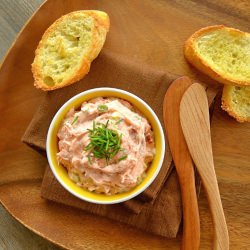 Smoked Salmon Dip - Recipe photo by MPJ