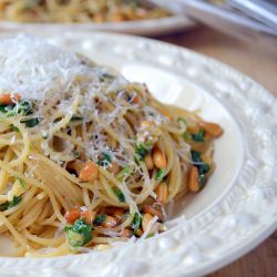 Pasta with Roasted Garlic and Oil - Recipe photo by theviewfromgreatisland
