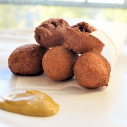 Crispy Mini Corn Dogs - Recipe photo by cookingbymoonlight