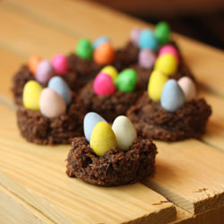 Easter Nest Macaroons - Recipe photo by preparedpantry