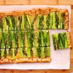 Asparagus Gruyere Tart - Recipe photo by dinnersforwinners
