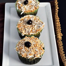 Toasted Coconut Cupcakes - Recipe photo by surlykitchen