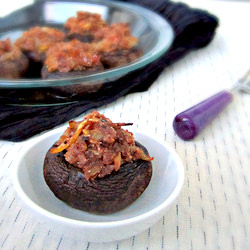 Stuffed Mushrooms - Recipe photo by Aromatic Cooking