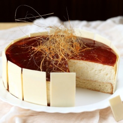 Rice & caramel mousse cake - Recipe photo by Miuda