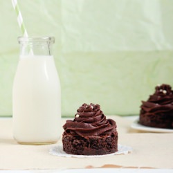Mint Chocolate Chip Brownies - Recipe photo by Mis-Cakes