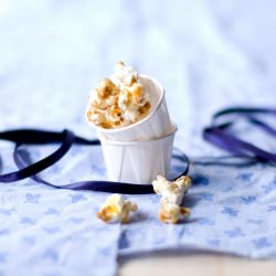 Caramel Popcorn - Recipe photo by UnaZebrApois
