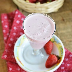 Strawberry Smoothie Recipe - Recipe photo by vsharmilee