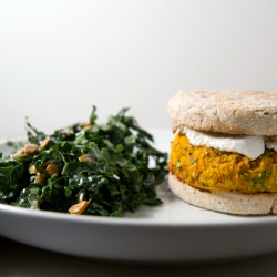 Veggie Burgers - Recipe photo by Operation Gastronomia