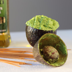 Avocado & Spinach Pesto - Recipe photo by meversusmartha