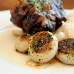 Braised Oxtail - Recipe photo by lemonsavory