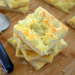 Onion Gruyere Foccacia - Recipe photo by FifteenSpatulas